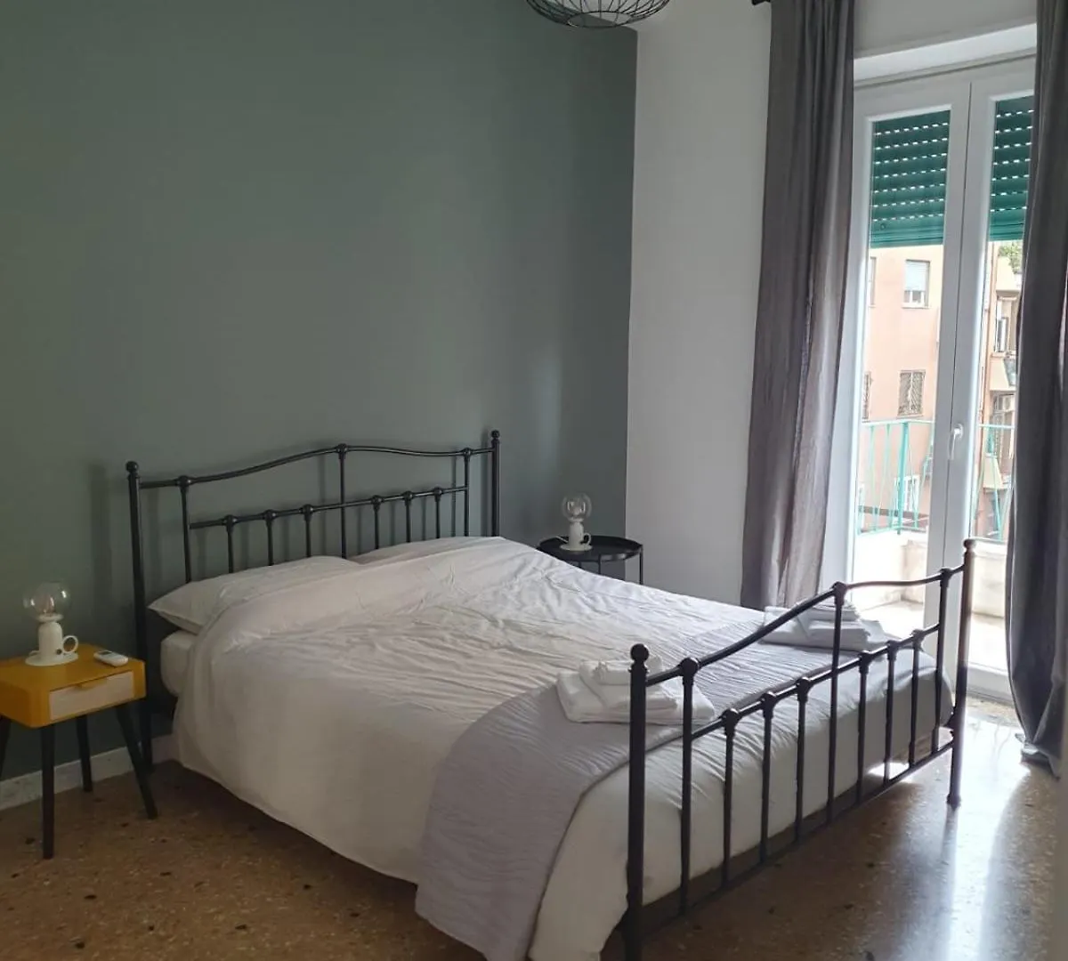 Apartment Casakico Elegante Centrale 2-Bdr Metro 10 Min Colosseo Rome Italy