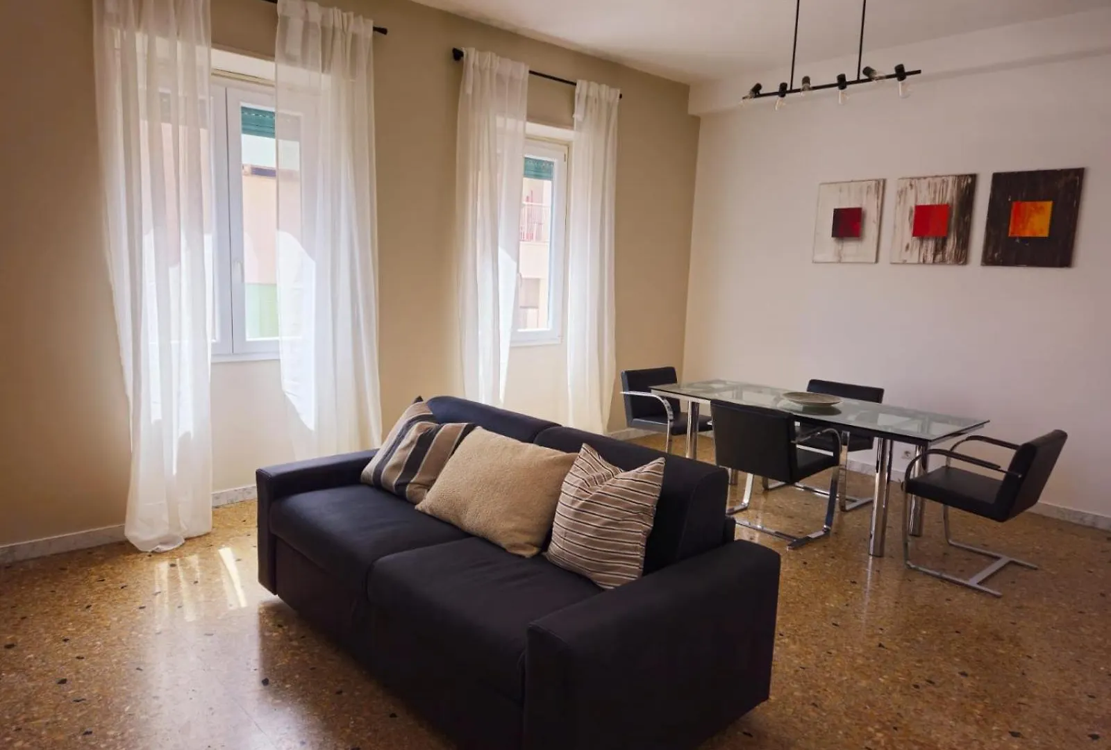 Casakico Elegante Centrale 2-Bdr Metro 10 Min Colosseo Rome Apartment